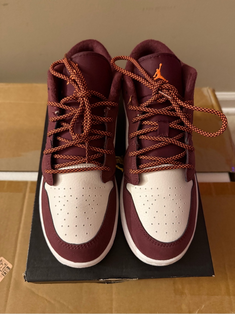 Jordan Kids Low-Top Sneakers in Burgundy, White with Orange Accents